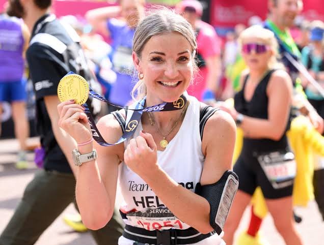 Helen Skelton